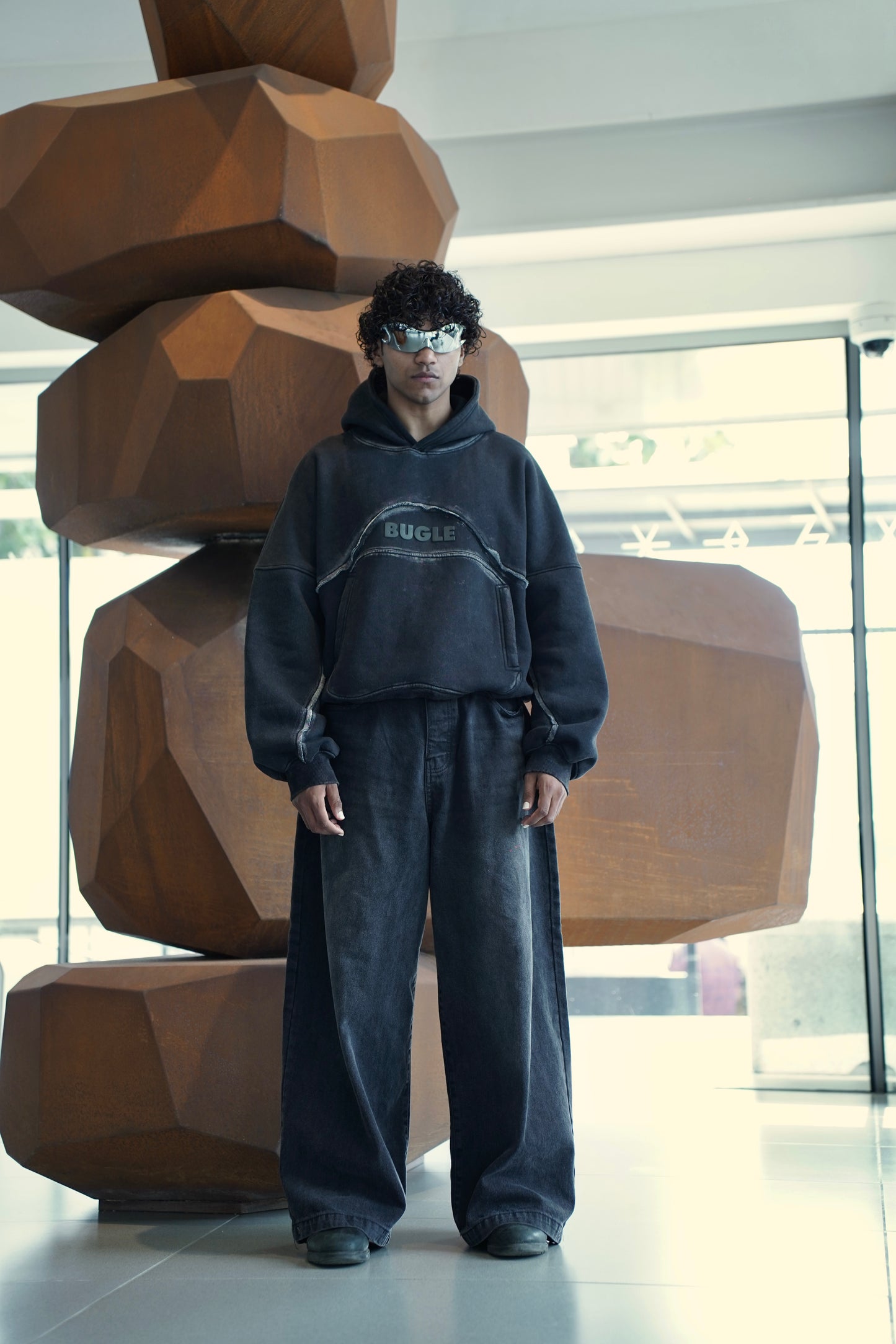 B2 HOODIE