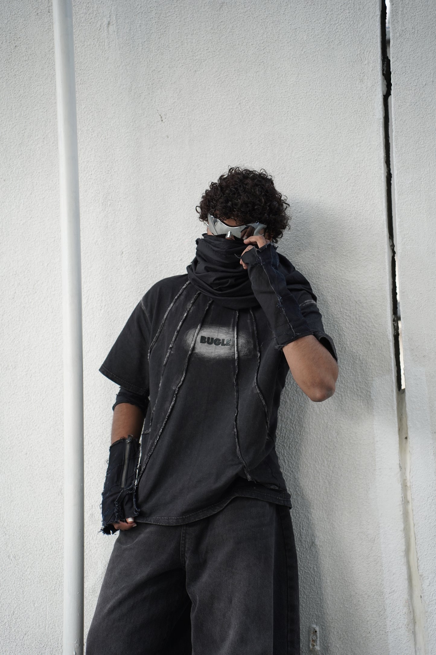 DISTRESS T-SHIRT